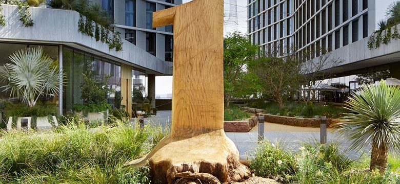 T0715ONEWESTHOLLYWOOD